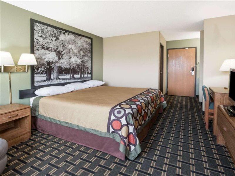 Super 8 By Wyndham Greenville Buitenkant foto