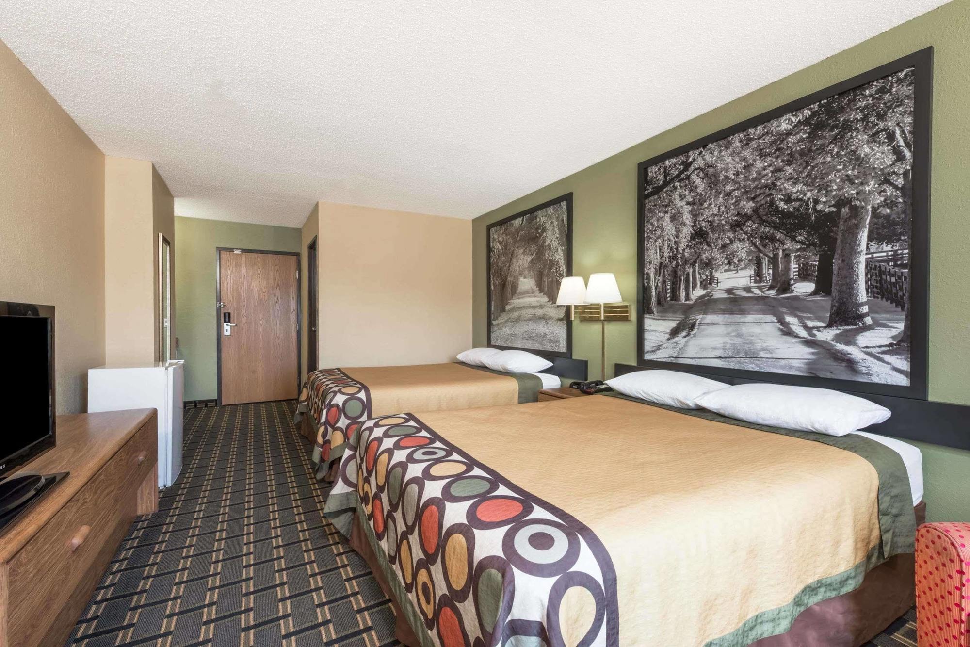 Super 8 By Wyndham Greenville Buitenkant foto